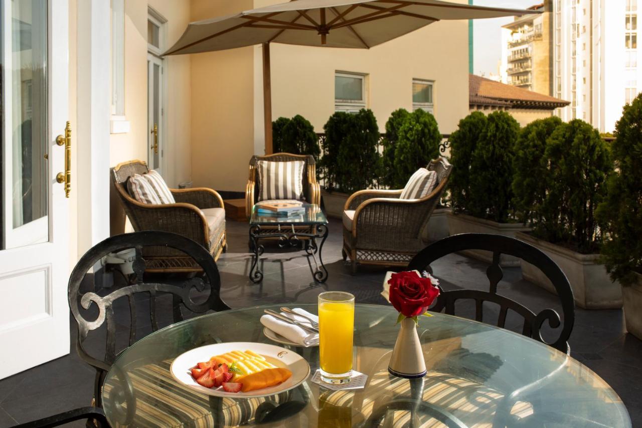 Hotel Country Club - The Leading Of The World