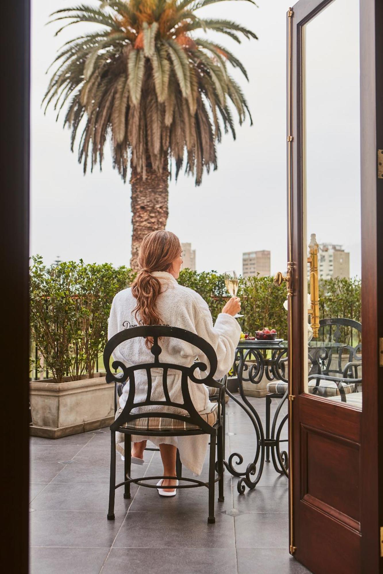 Hotel Country Club - The Leading Of The World 5*