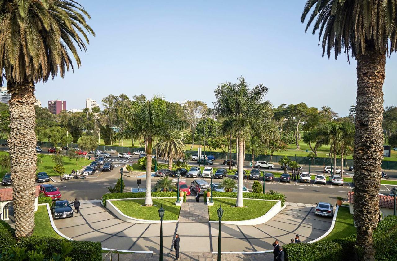 Country Club - The Leading Of The World Lima